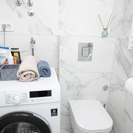 Appartamento Elegant Downtown With Private Parking *